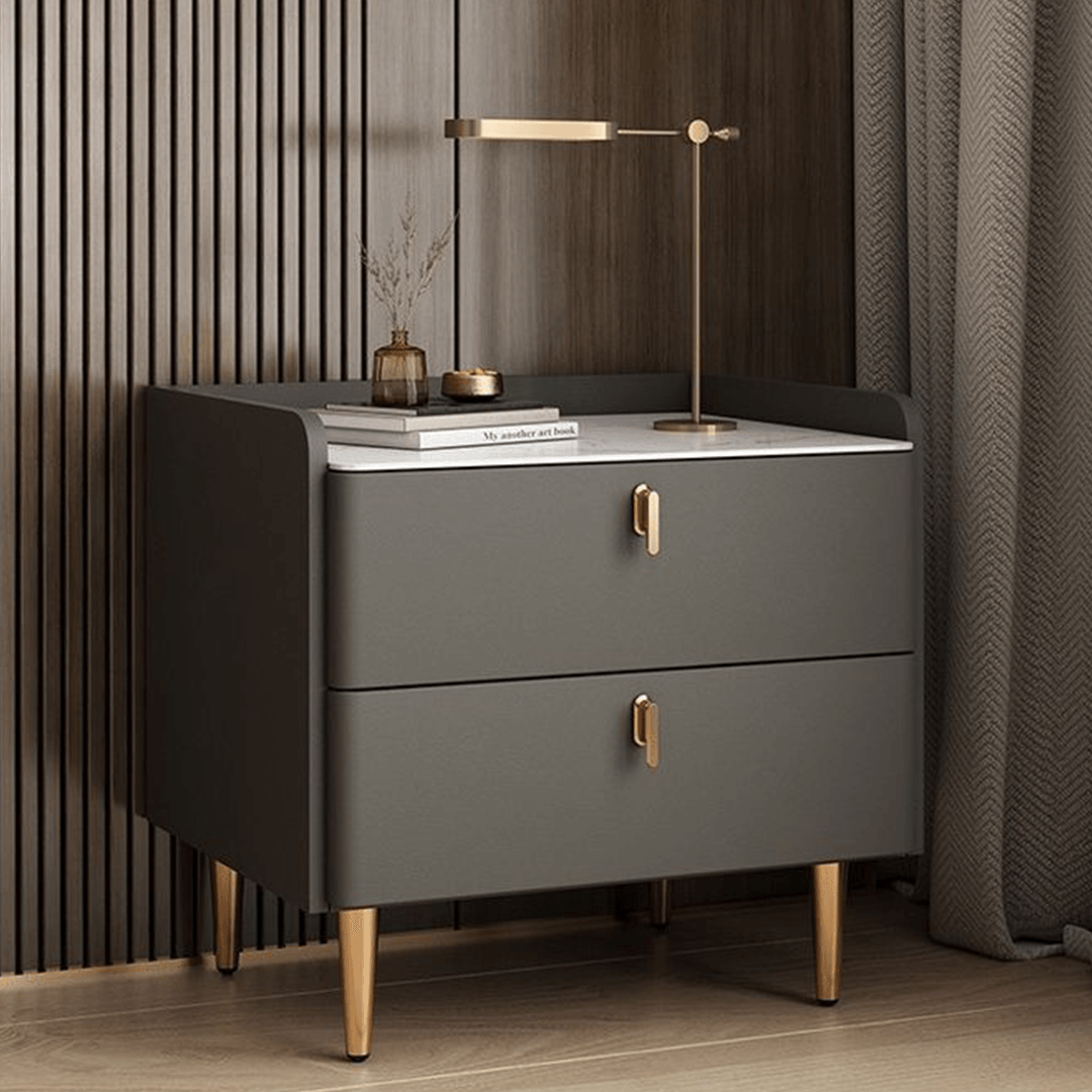 Raffia Soila Bedside Table
